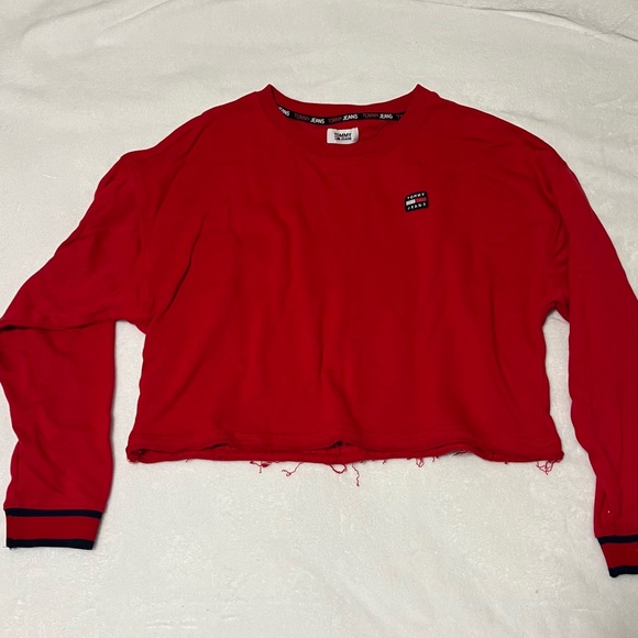 Tommy Hilfiger red sweatshirt M - Picture 2 of 2